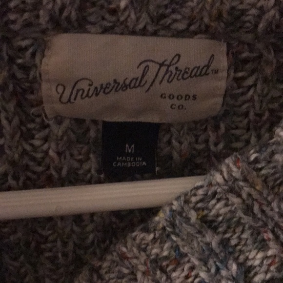Universal Thread Sweater - Picture 2 of 10